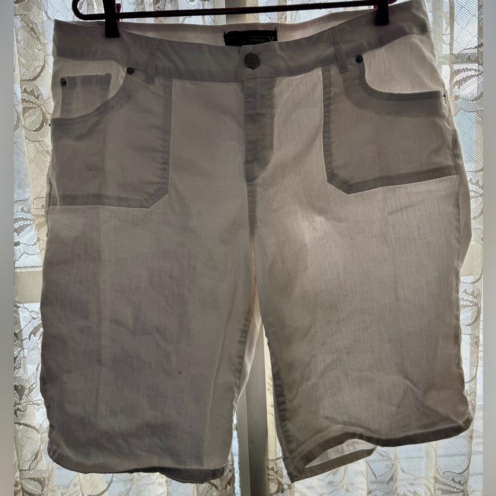 Venezia White Jean Shorts Burmuda Length Cotton Blend